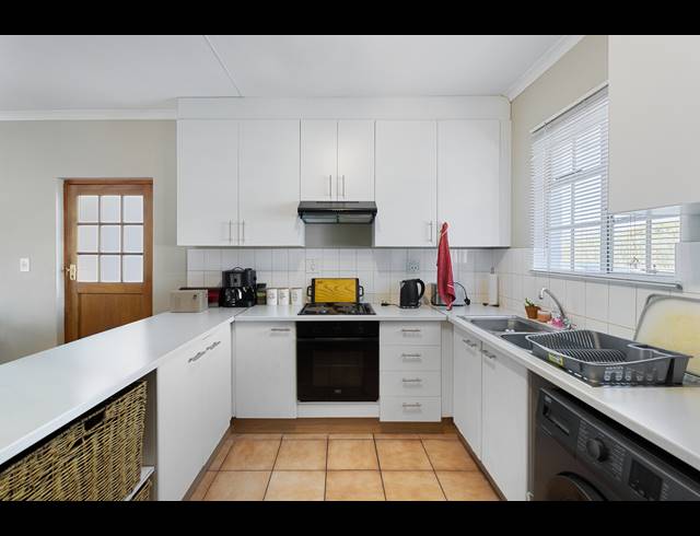 2 BEDROOM HOUSE FOR SALE IN MAGALIESSIG